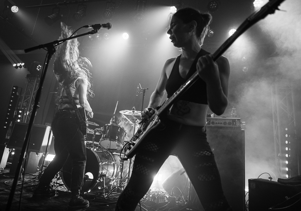 USA NAILS + MADAM + ACID GRAS