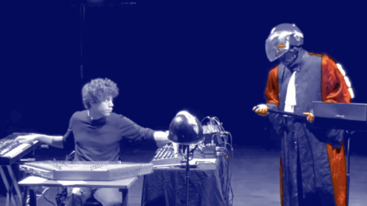 Force bleus (sortie de résidence)