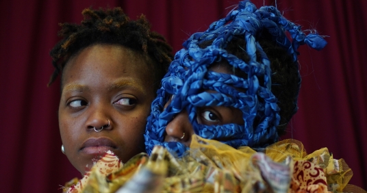 PAPAYA, une co-production Kulturfabrik