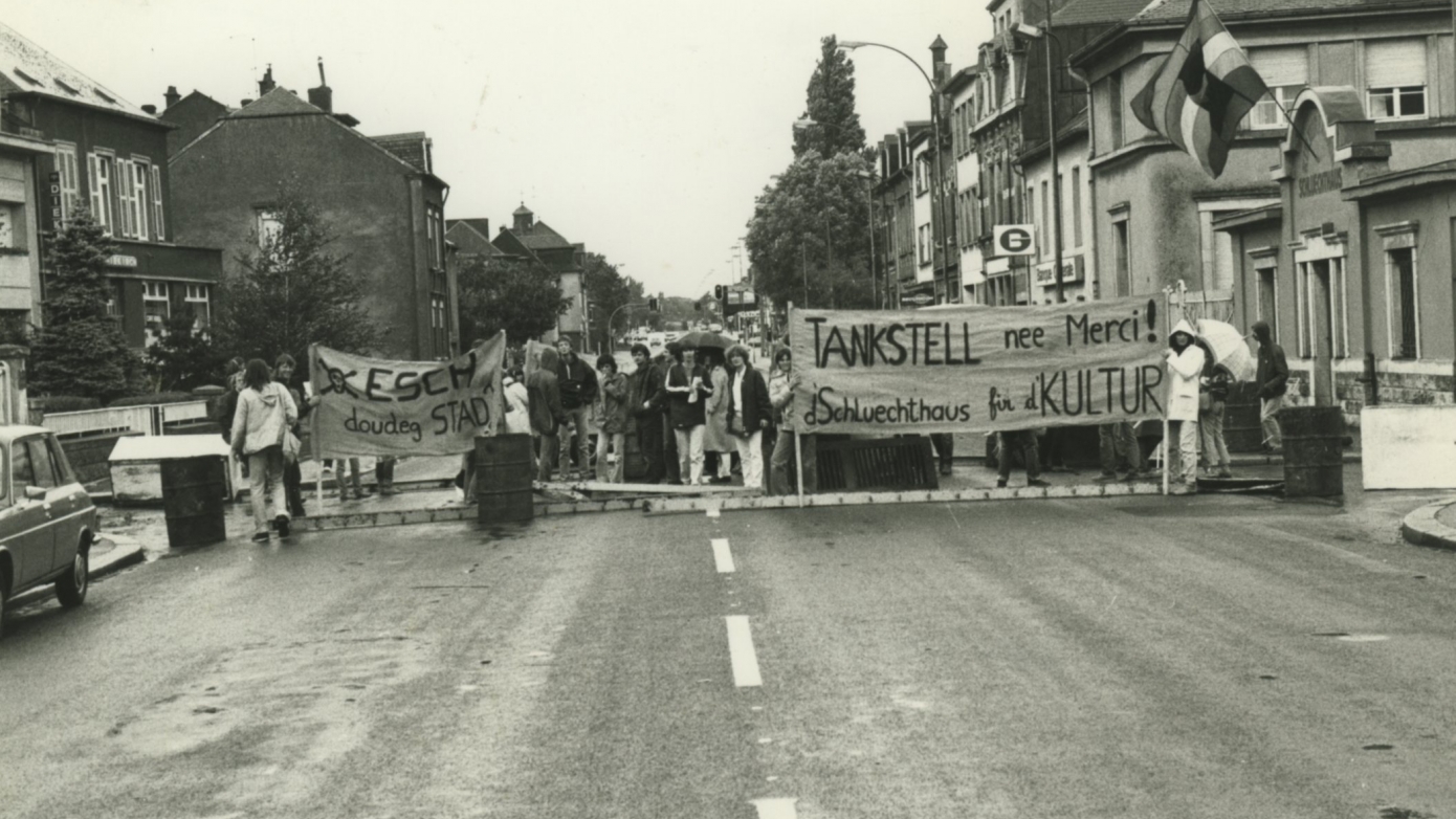 Fiction, friction, autodérision : 41 ans de faits réels et d’imaginaires