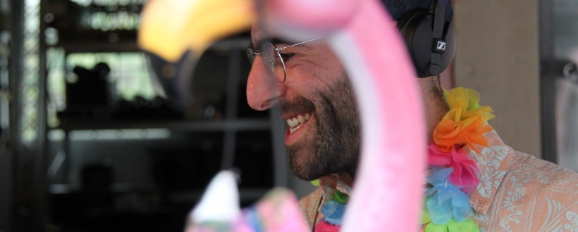 VENDREDING-DONG feat. ZeDuardo