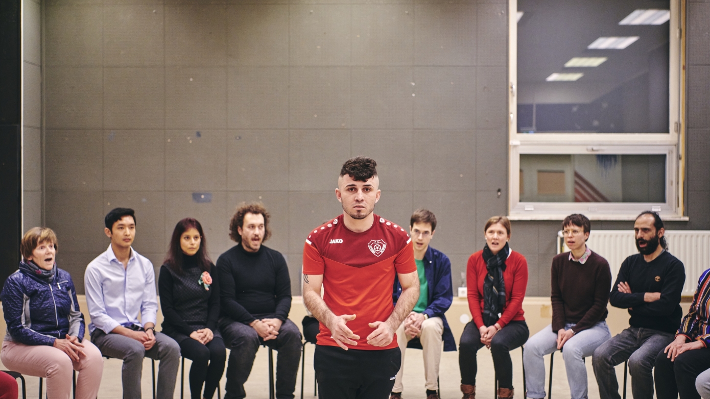 Biergerbühn: The stranger song