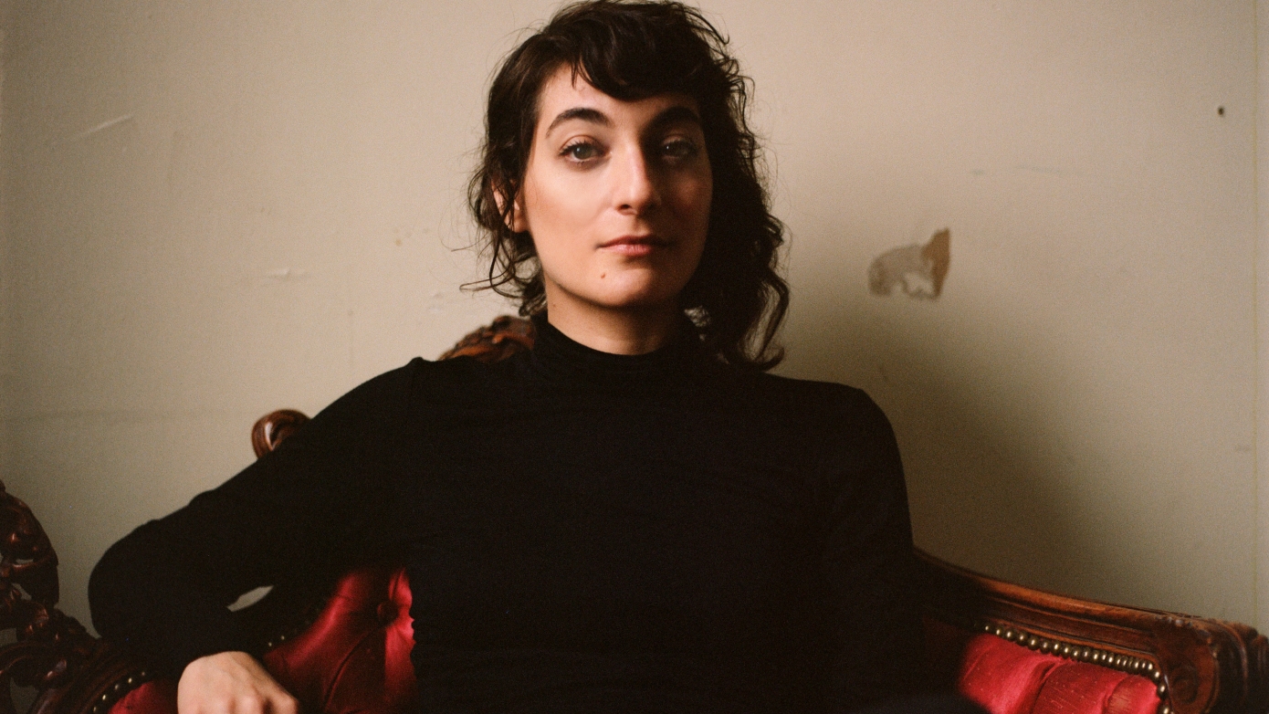 Lea Bertucci + Alagoa