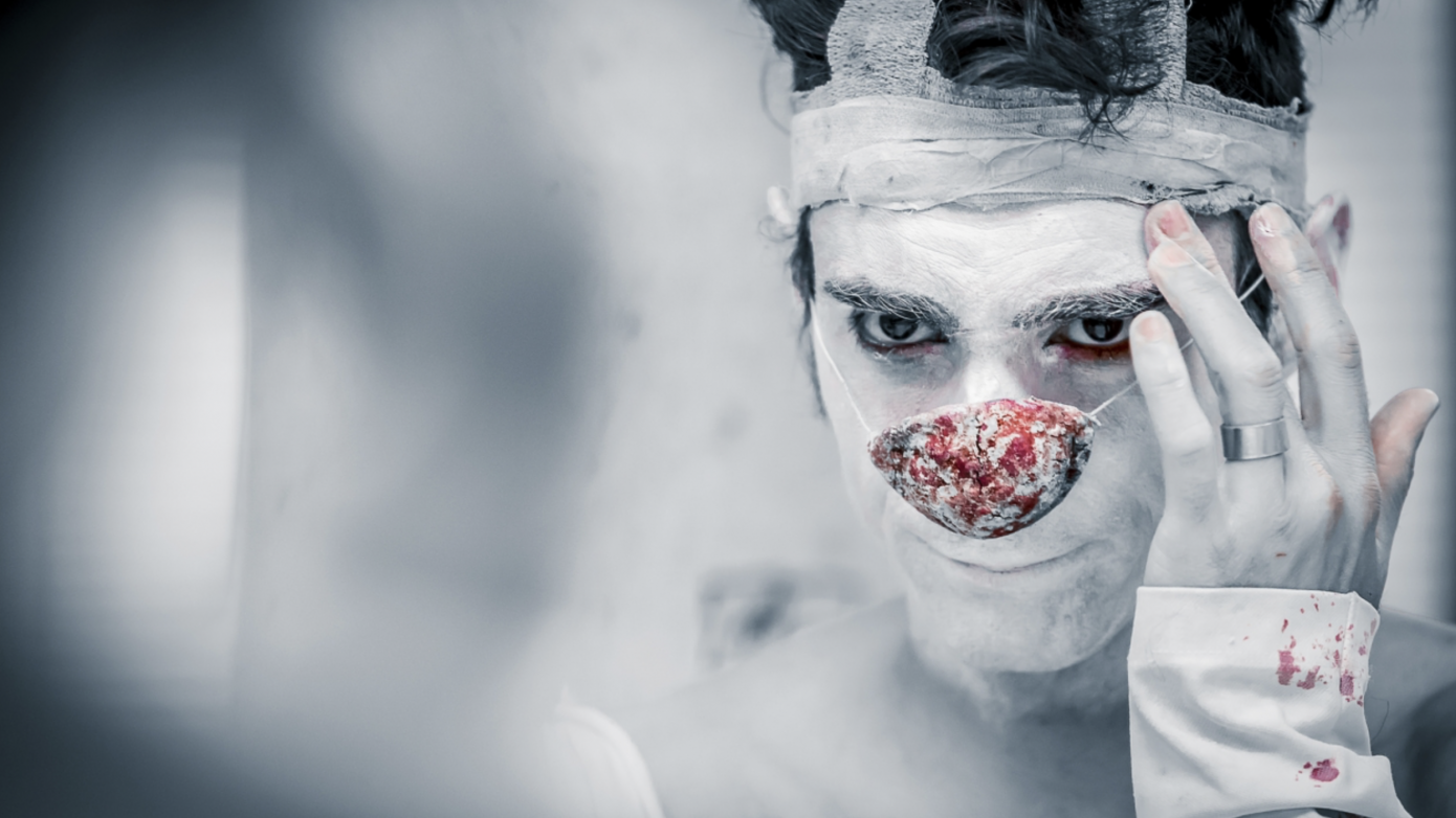 "Trop près du mur !" de Typhus Bronx