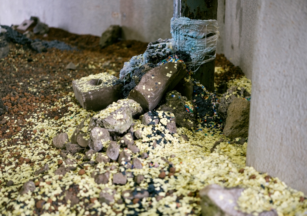 Get-Out // SQUATFABRIK #1