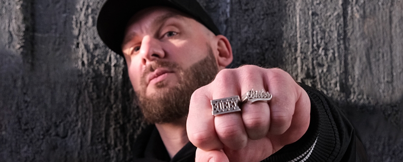 VENDREDING-DONG feat. Bobby Bieles